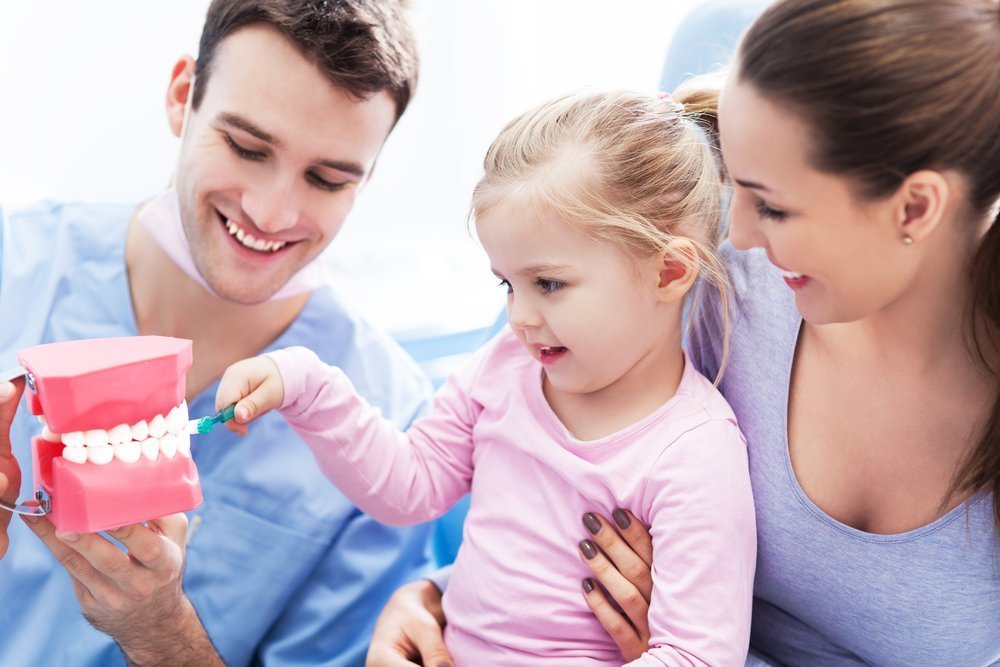 Как часто посещать стоматолога с детьми?