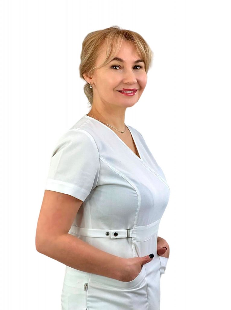 Юлия Хасанова, к.м.н., врач-дерматолог, косметолог, рефлексотерапевт