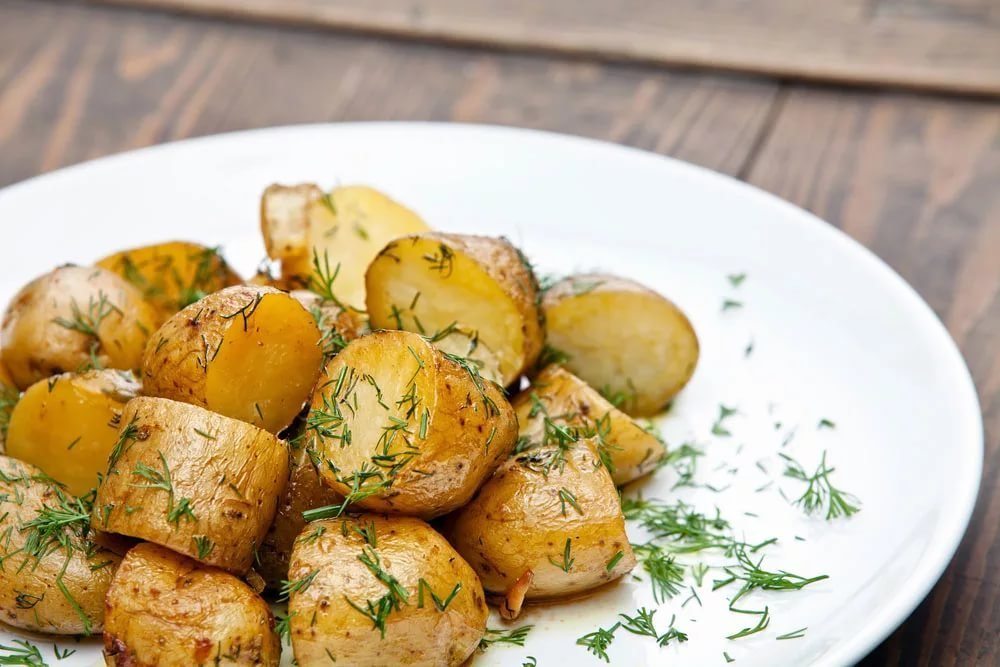 Миф 5: Картофель — источник простых углеводов, нужно много съесть, чтобы стать сытым