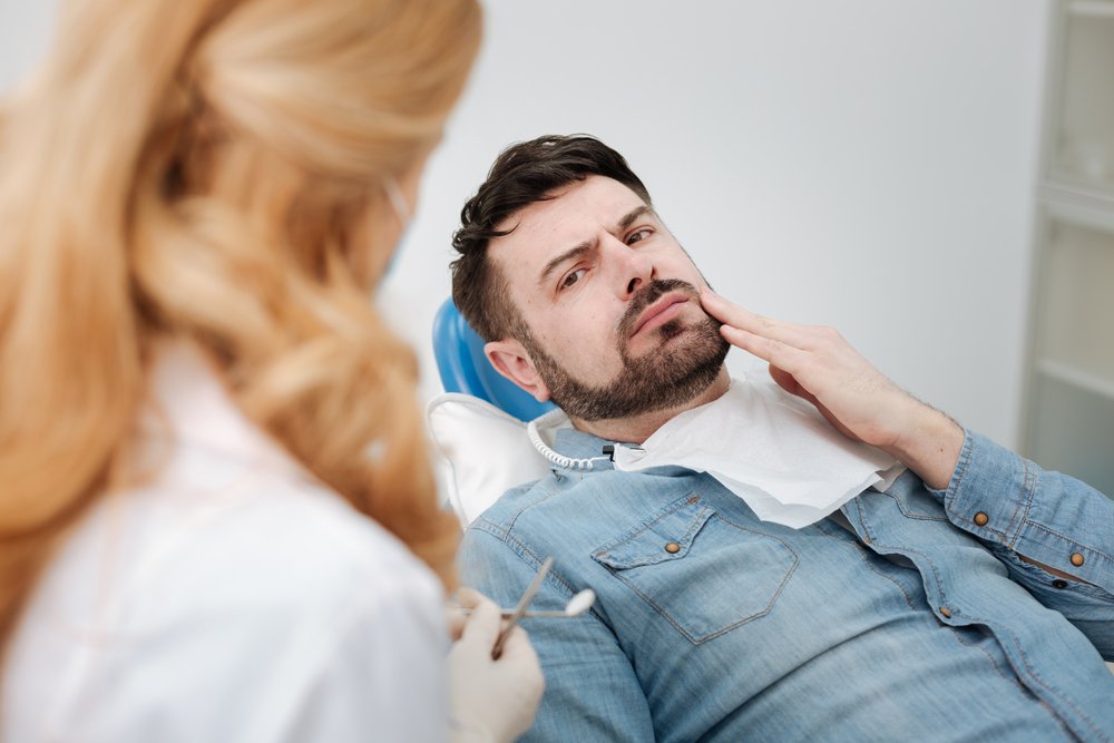 Диагностика в кресле врача-стоматолога
