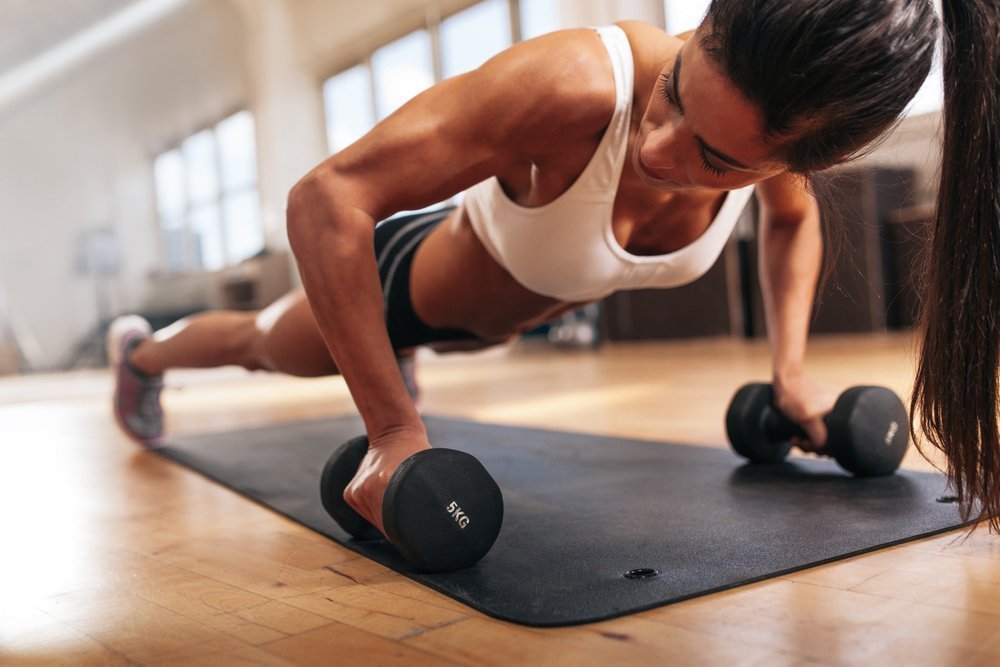 Силовые фитнес-тренировки для похудения и укрепления мышц