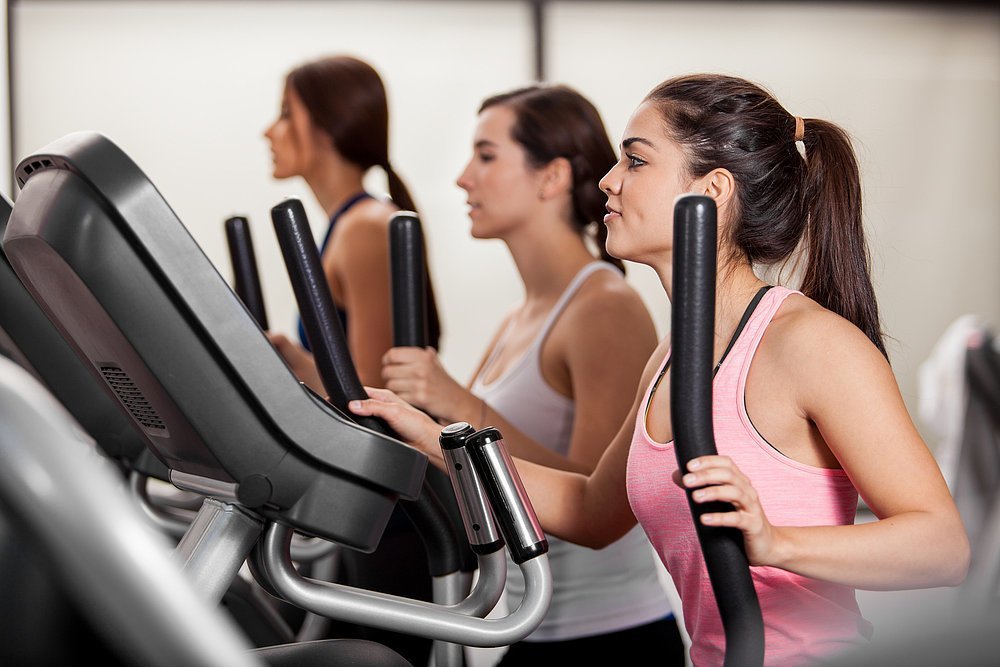 Миф 2: Фитнес, плавание, занятия в тренажерном зале — повод не считать калории