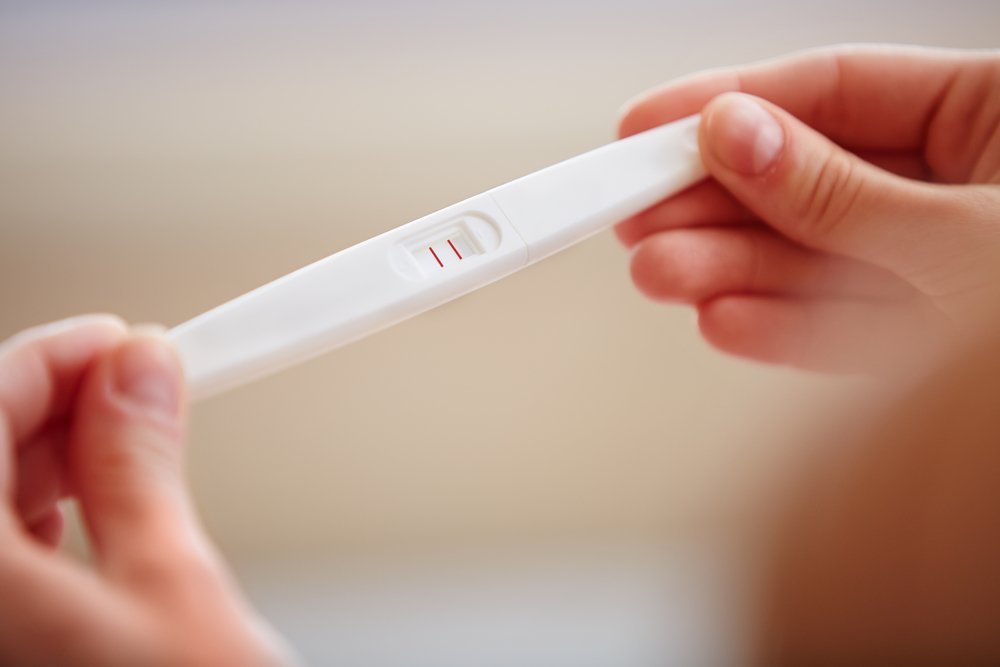 Положительный тест на беременность: визит к врачу