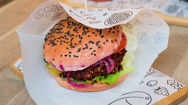 Учёные выявили конкретный тип ультраобработанных продуктов, связанный с депрессией