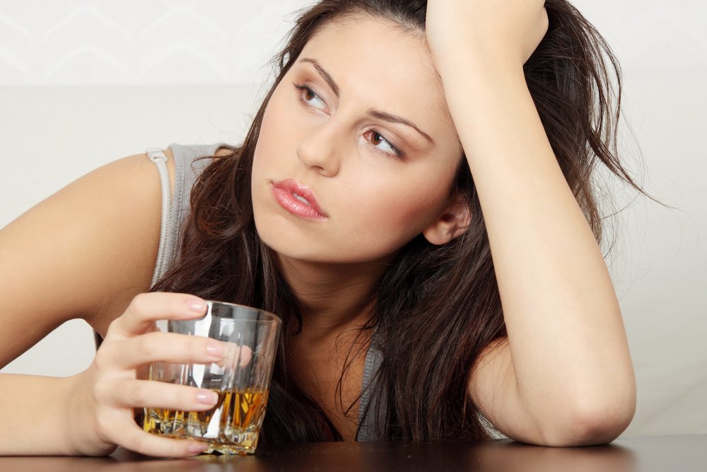Привычки поведения пьющих женщин