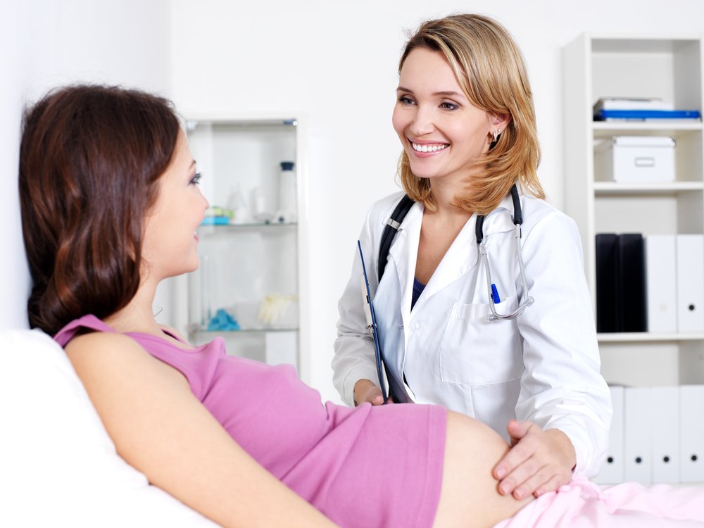 Что является причиной преэклампсии при беременности?