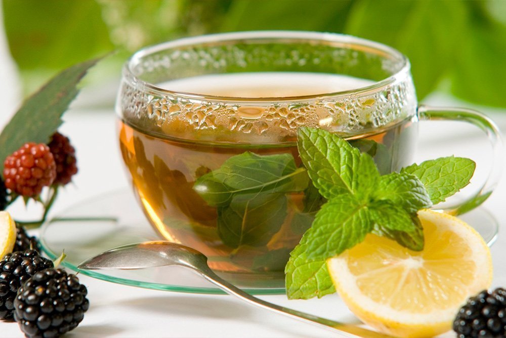 Полезное сочетание продуктов питания: цитрусовые и зеленый чай