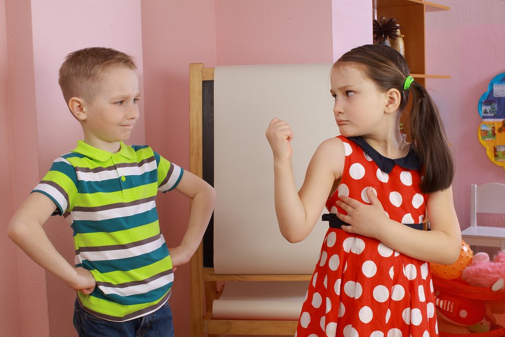 Агрессивный ребёнок в детском саду: что делать?