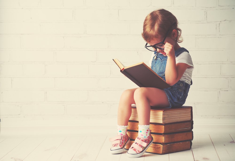 Богатая домашняя библиотека — залог хорошего развития детей