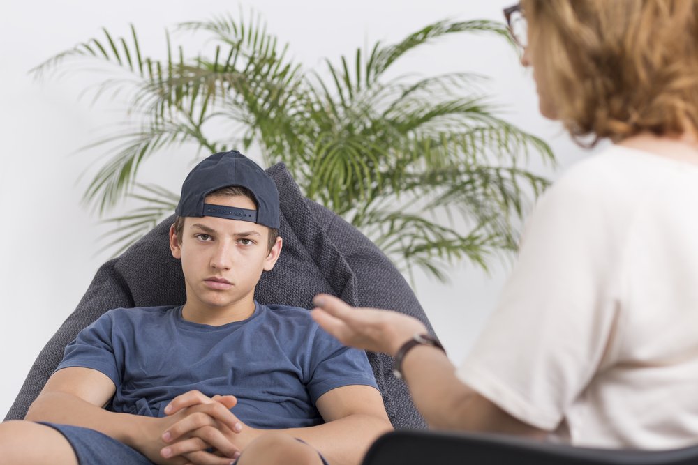 Что делать родителям, если подростки грубят?