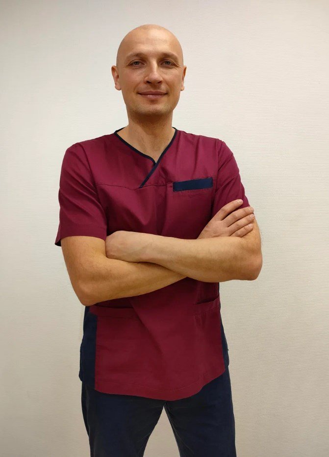 Павел Семиченков, ортопед, травматолог, эксперт по лечению вальгуса и осанки