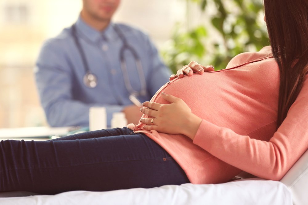 Опасности переношенной беременности для матери и ребёнка