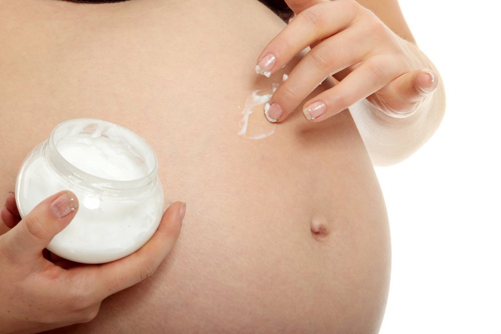 Растяжки при беременности: профилактические меры