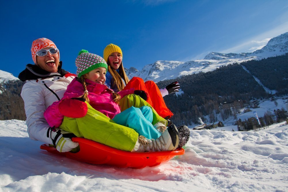 Зимние развлечения для детей и их родителей