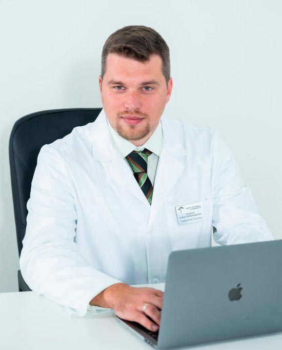 Олесь Тихонов, врач травматолог-ортопед