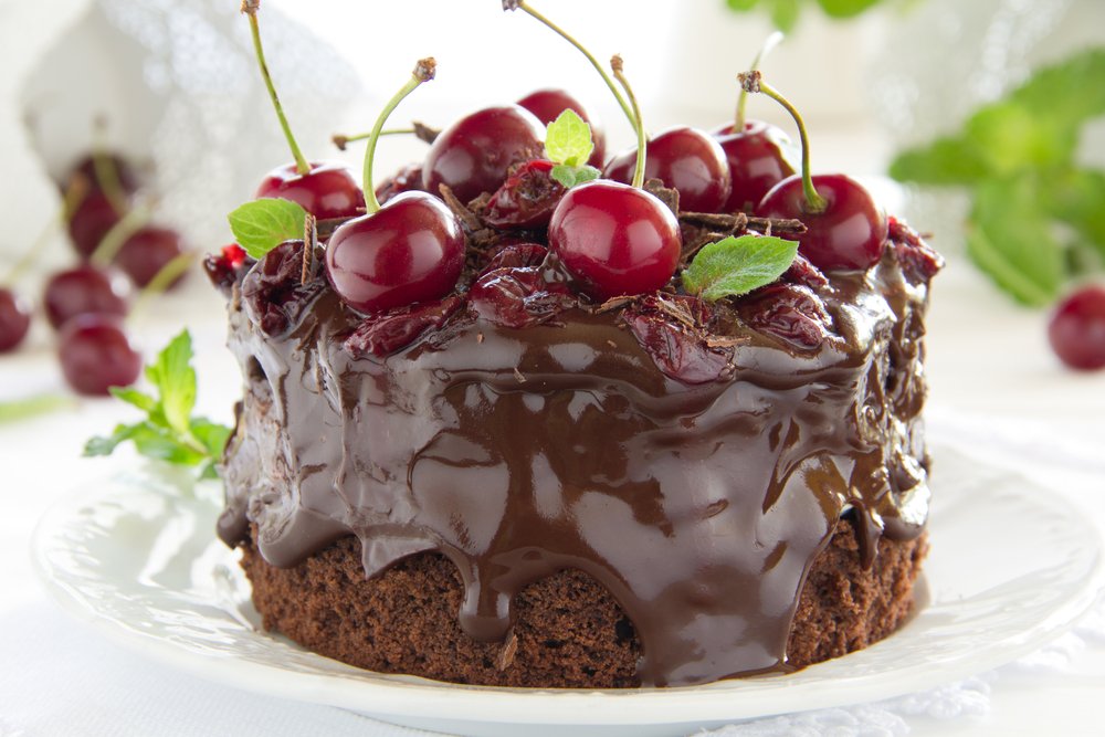 Бисквитный торт с фруктами: рецепт вкусного десерта