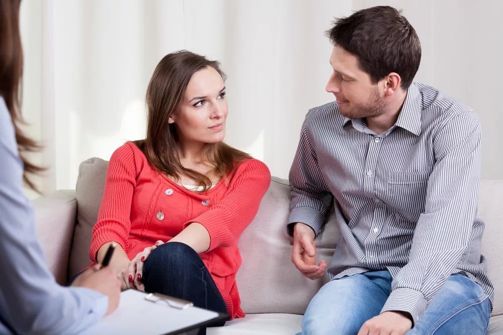 Помощь психотерапевта при проблемах в отношениях