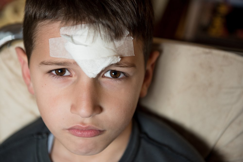 Травмы челюстно-лицевой области у детей с 7 до 17 лет