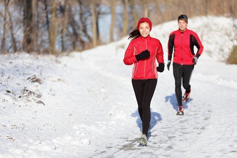 Спорт в теплой одежде Спорт в теплой одежде
