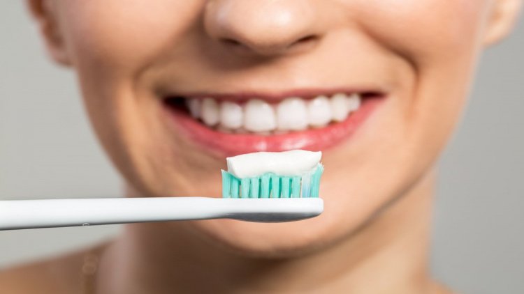 Здоровье полости рта и фторированные зубные пасты