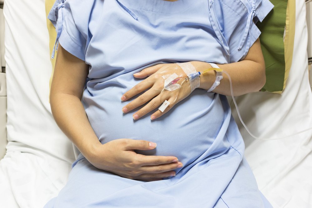 Когда менструация при беременности является опасной?