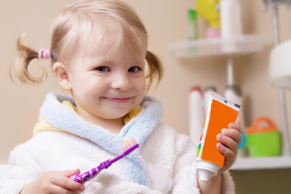 Зачем нужна зубная паста детям?