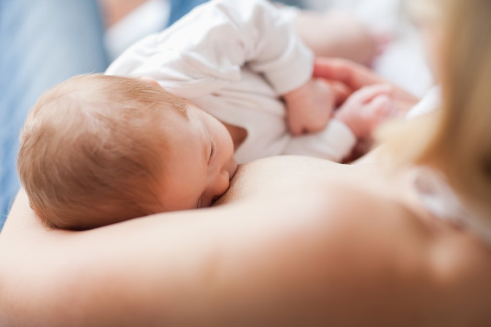 Грудное вскармливание: молоко матери — как лекарство