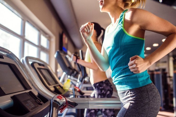 Фитнес-тренировки, включающие бег, для больных гипертонией