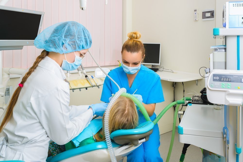 Лечение зубов детям под наркозом томск стоматология цсм на трифонова томск телефон