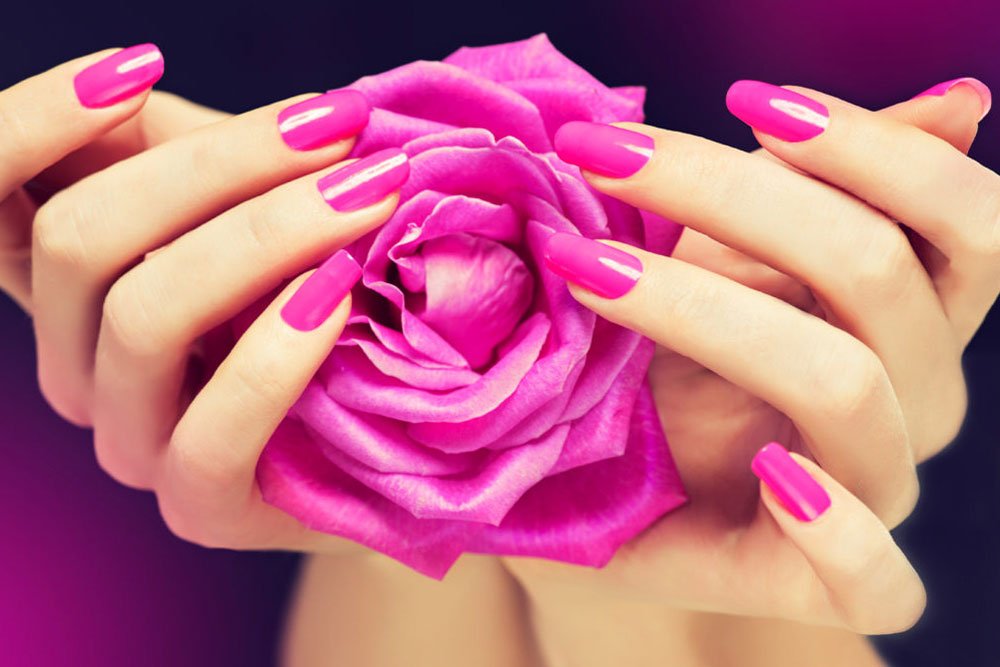 Плюсы и минусы аппаратного маникюра