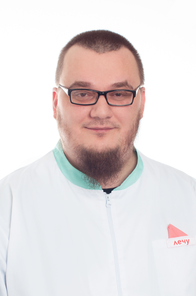 Кондрашов Антон Алексеевич, врач-эксперт отдела контроля качества сети медицинских центров ЛЕЧУ