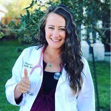 Дафна Пирс-Смит, детская медсестра, магистр сестринского дела