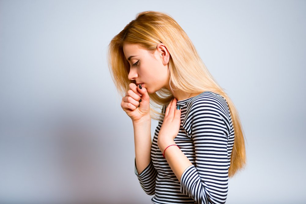Малозаметные симптомы: кашель или покашливание