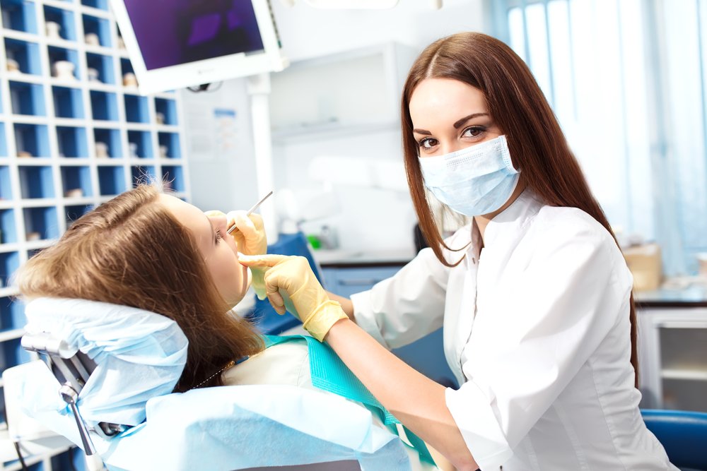Диагностика в кресле стоматолога