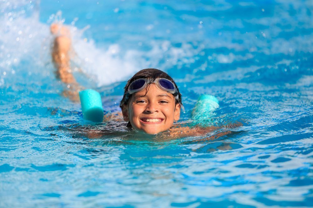 С какого возраста бассейн можно посещать детям?