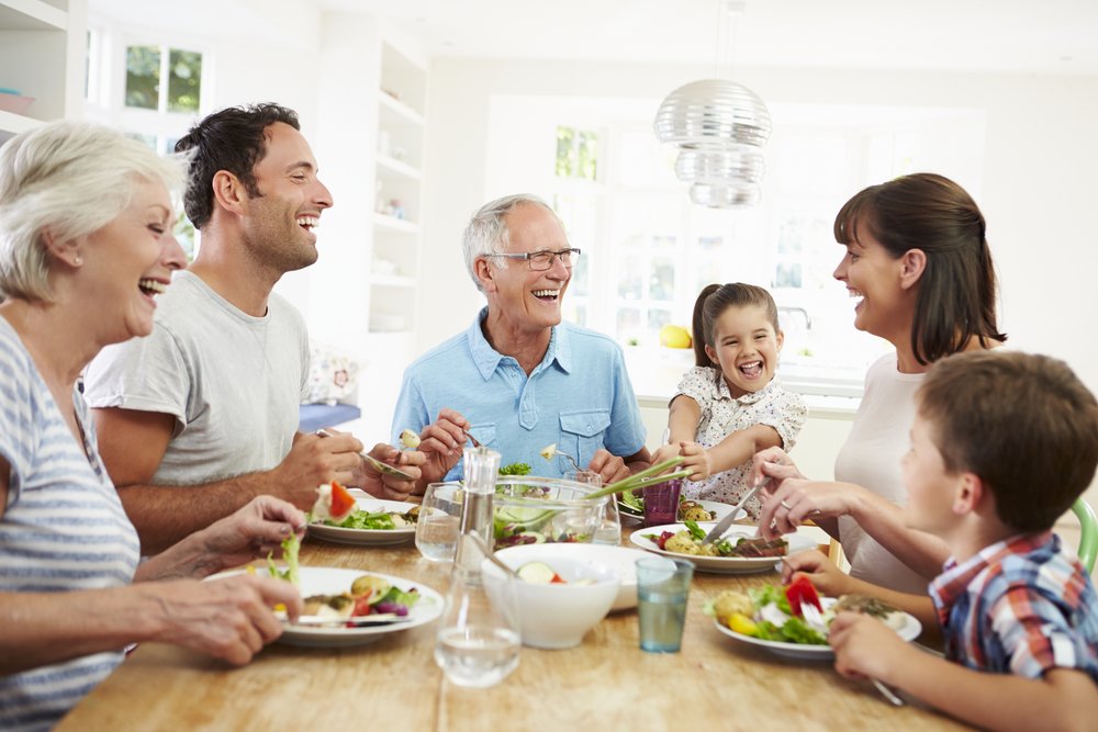 Сила привычки принимать пищу в кругу всей семьи