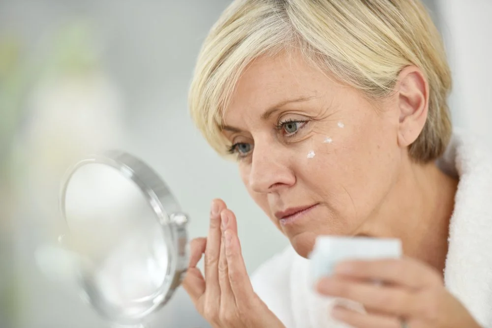 Как отсрочить старение кожи: какие нужны вещества?