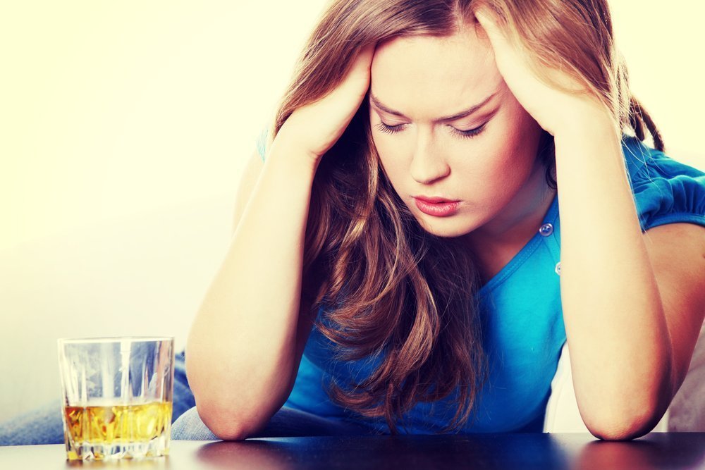 Можно ли воздействовать на психику больного алкоголизмом и убедить его начать лечение?