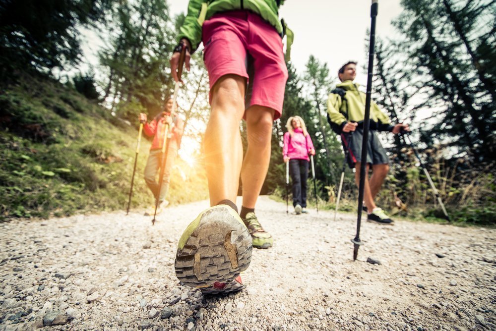 Польза скандинавской ходьбы для здоровья и снижения веса