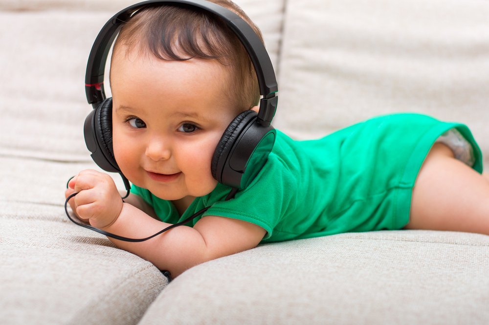 Этапы слухового развития ребёнка в разном возрасте