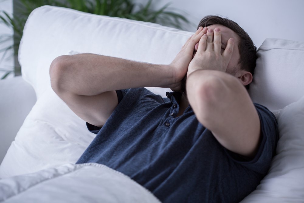 Почему возникает состояние сонного паралича