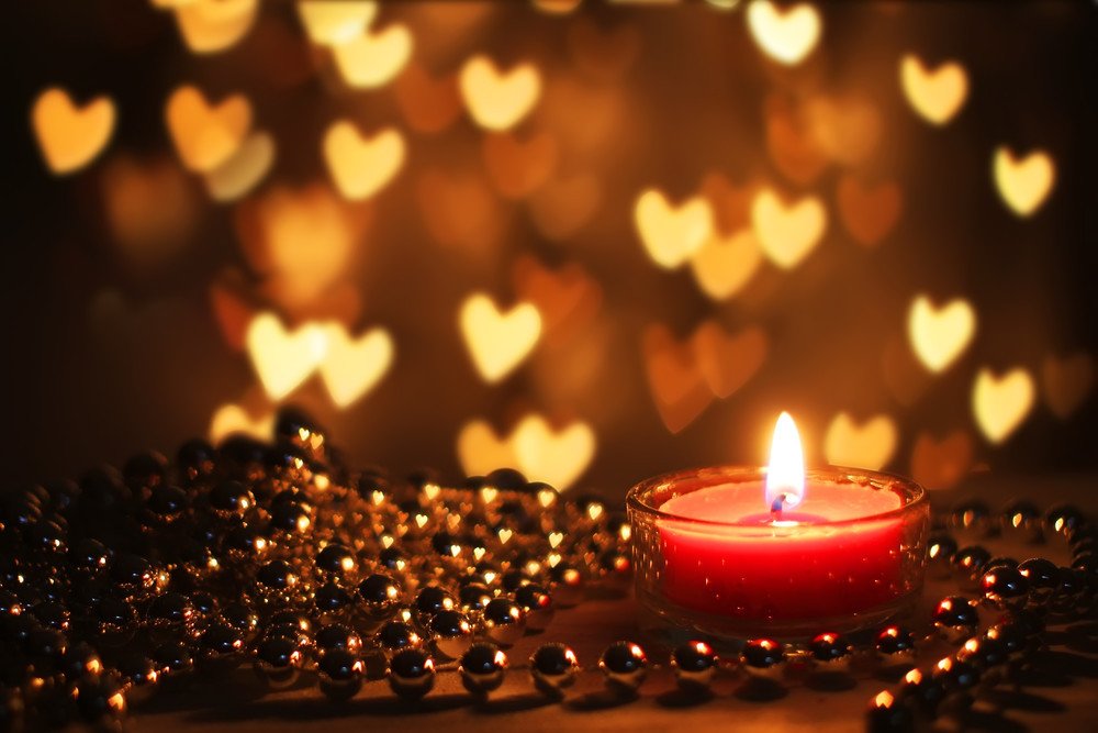 Украшение свечей для ночи любви