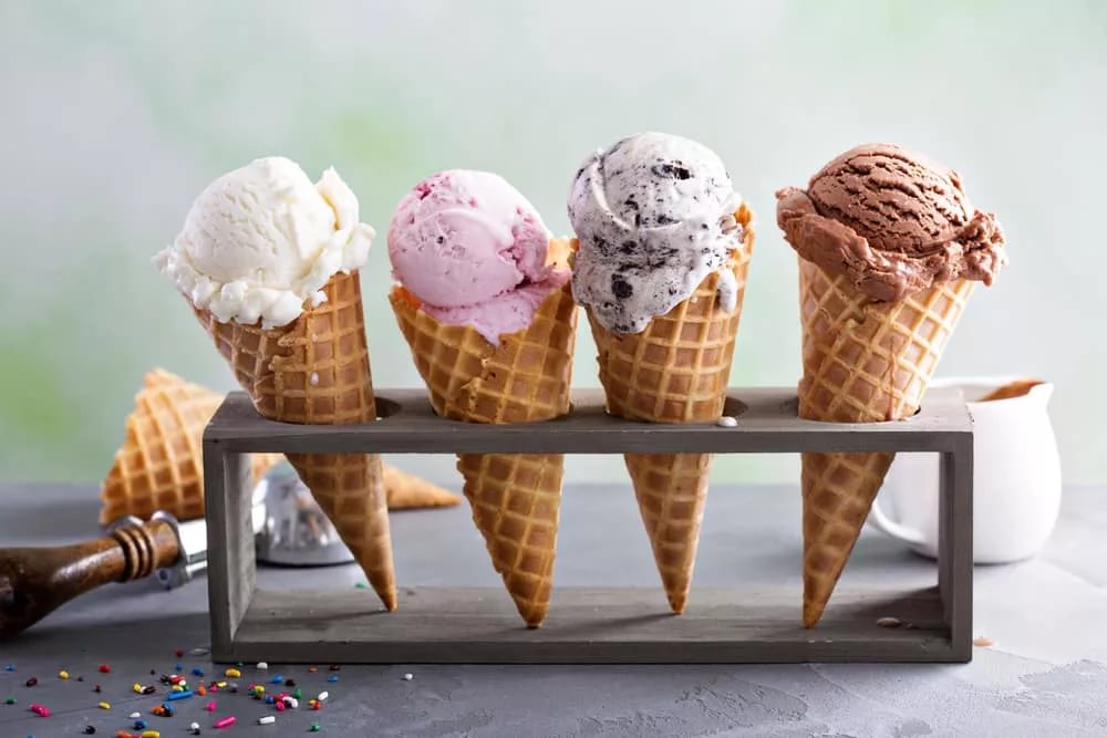 Холодные десерты: виды мороженого