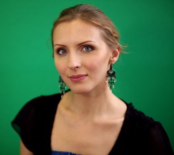 Алена Грозовская, консультант по диетологии и похудению, психотерапевт, психолог, специалист по работе с пищевыми зависимостями, по выходу из стресса и депрессии