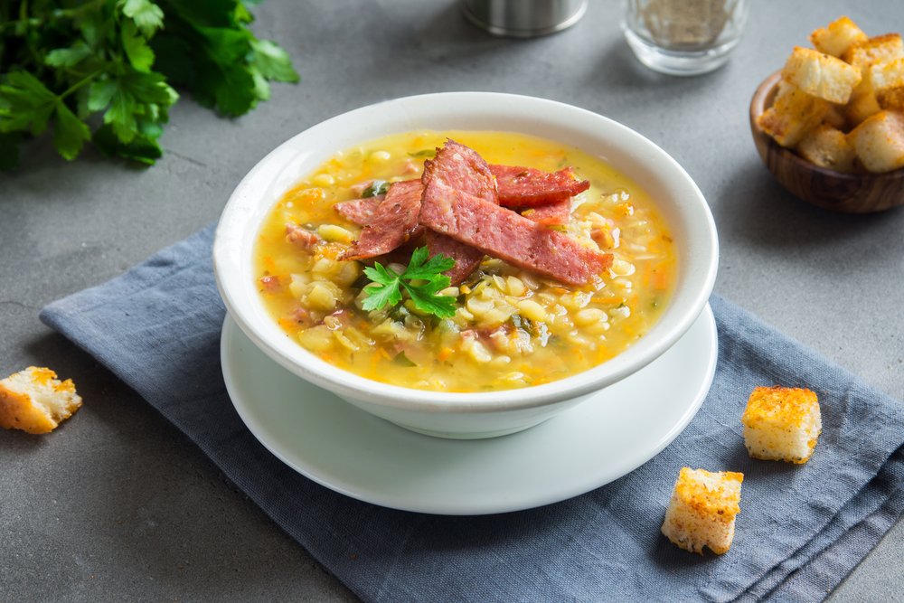 Какие 3 секрета помогут приготовить гороховый суп вкуснее