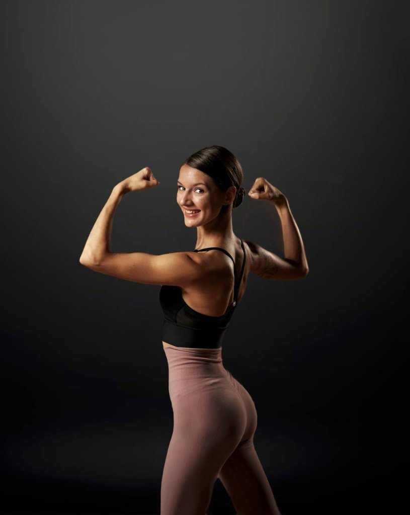 Елизавета Прокудина, фитнес-тренер, инструктор персональных и групповых программ, тренер по функциональному и силовому тренингу, стретчингу, пилатесу