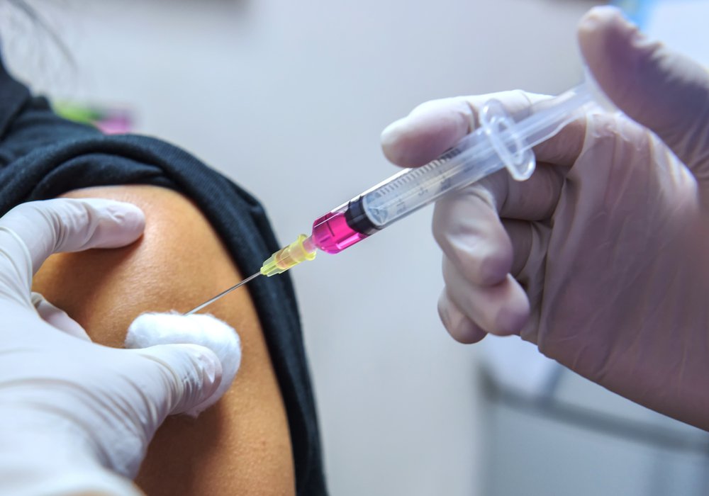 Вакцина против гепатита В — лучший метод профилактики