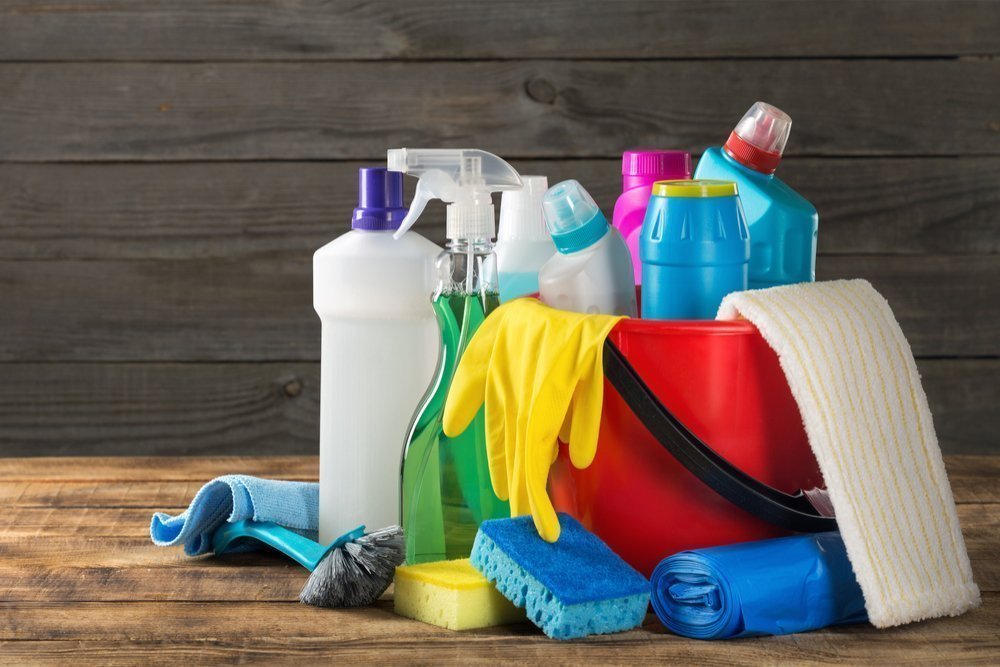 Когда в доме ребёнок: чем стирать/мыть/очищать/отбеливать?