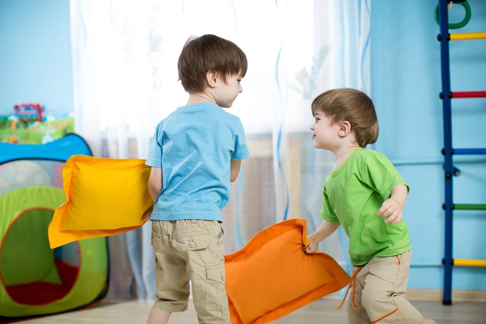 Дошкольный возраст детей: почему возникают конфликты?