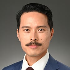 Адриан Жак Х. Амброуз, доктор медицины, нейроинтервенционный психиатр